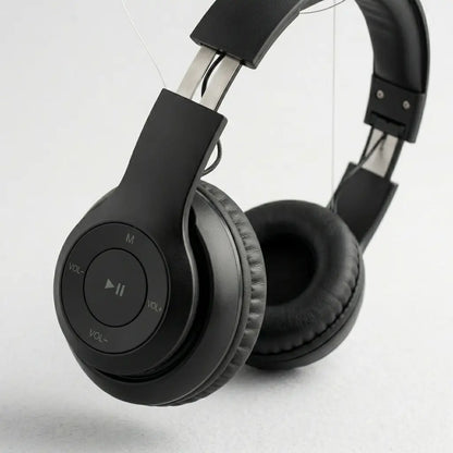 P47 Wireless On-Ear Bluetooth Headphones with Built-in Microphone & FM Radio